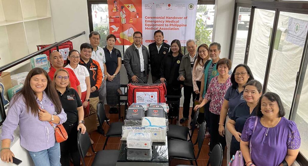 Emergency medical equipment donation to the Philippine Medical Association to enhance disaster preparedness